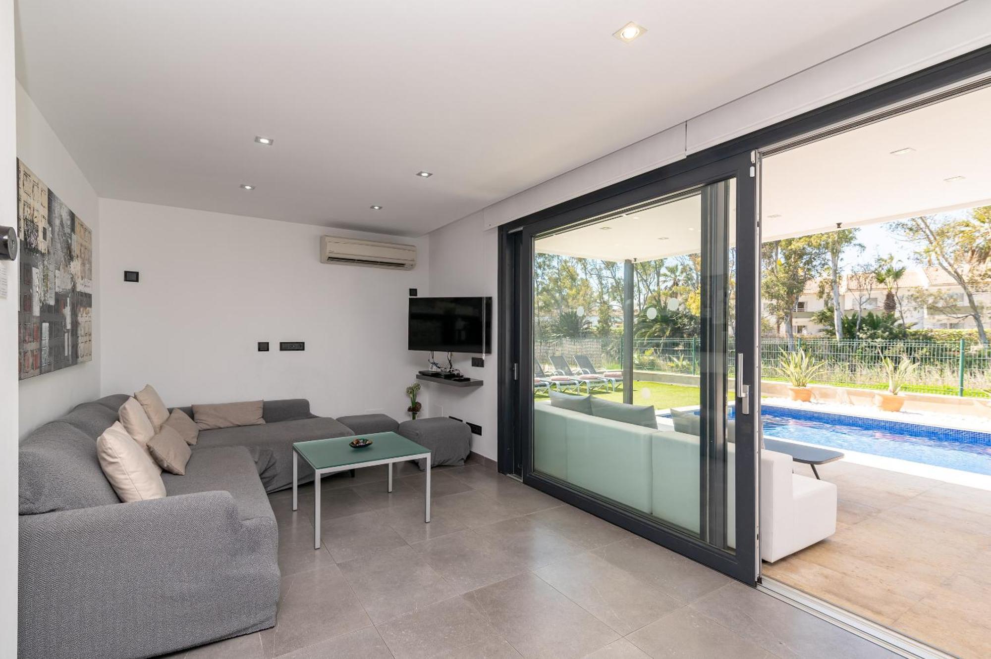 אלקודיה Beach Villa Cosins 1 Mel By Sealand Villas מראה חיצוני תמונה