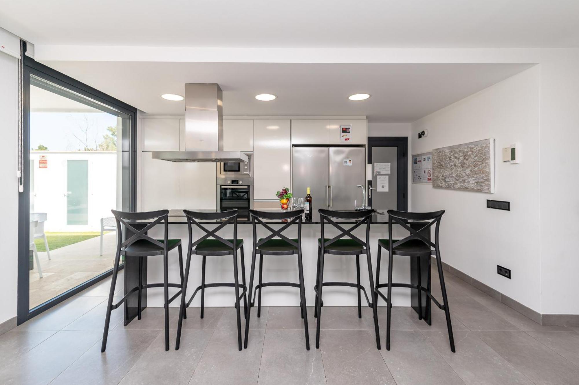 אלקודיה Beach Villa Cosins 1 Mel By Sealand Villas מראה חיצוני תמונה